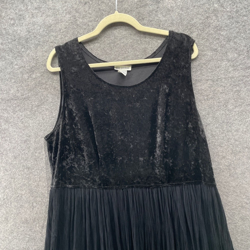 VTG The Avenue Sleeveless Maxi Dress 18 Black Velvet Rayon Tank Dress A-Line - Picture 3 of 9